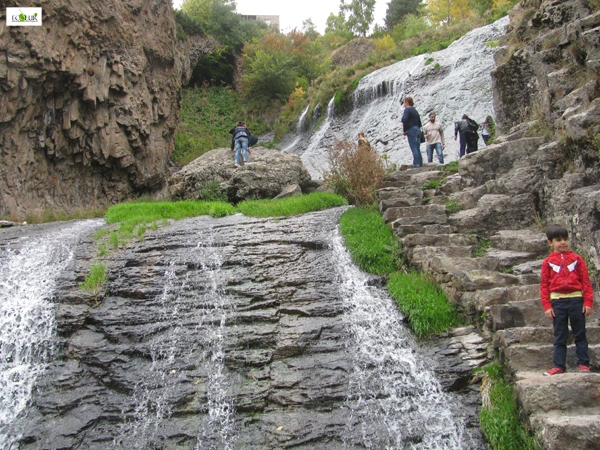 آبشارها در ارمنستان(آب،ارتفاع،کوهستان،طبیعت)