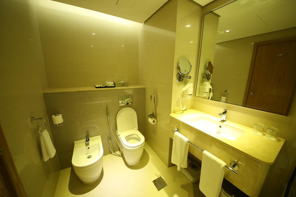 هتل لاوندر دیره