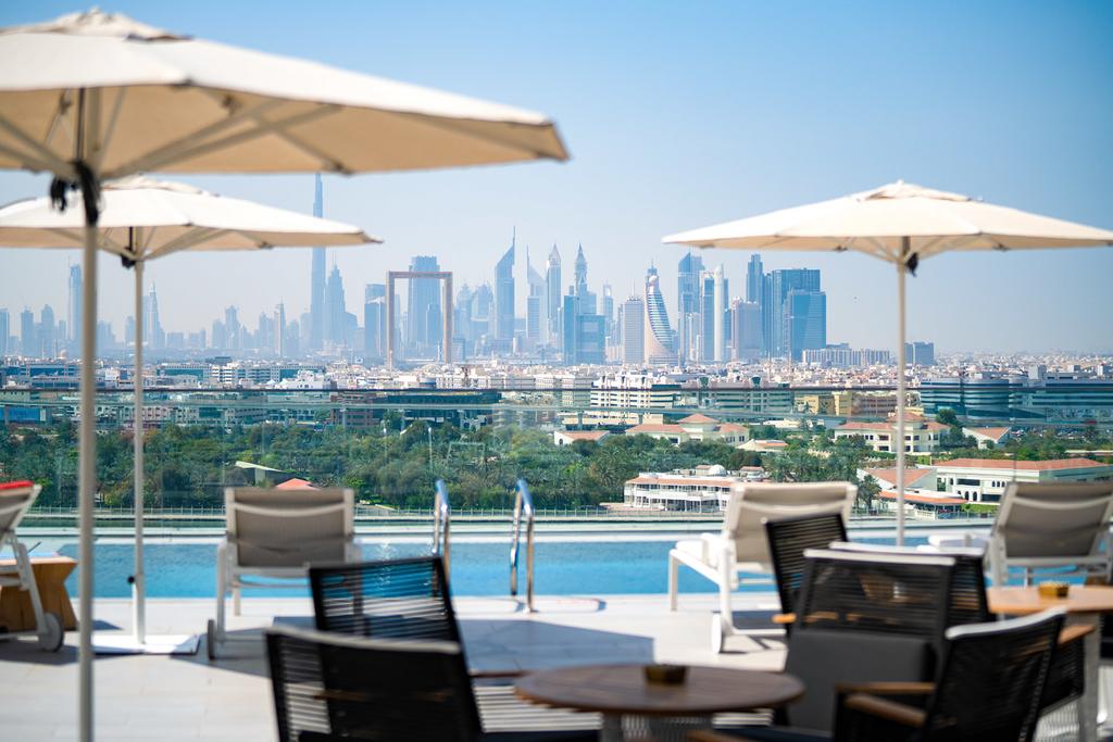 هتل البندر روتانا در کریک دبي