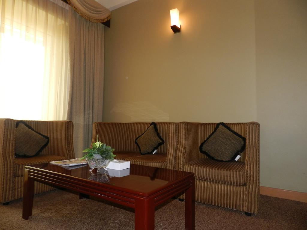 هتل سان اند سندز سی دبی