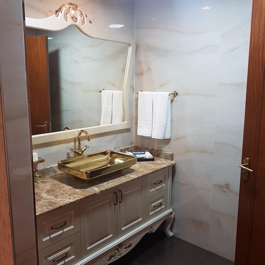هتل ویندهام باتومی گرجستان