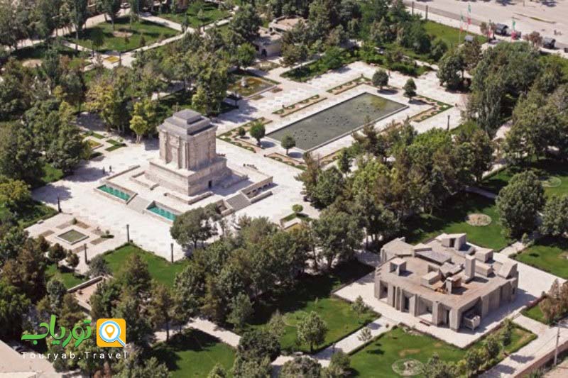 آرامگاه فردوسی(شاعر نامی خراسان)