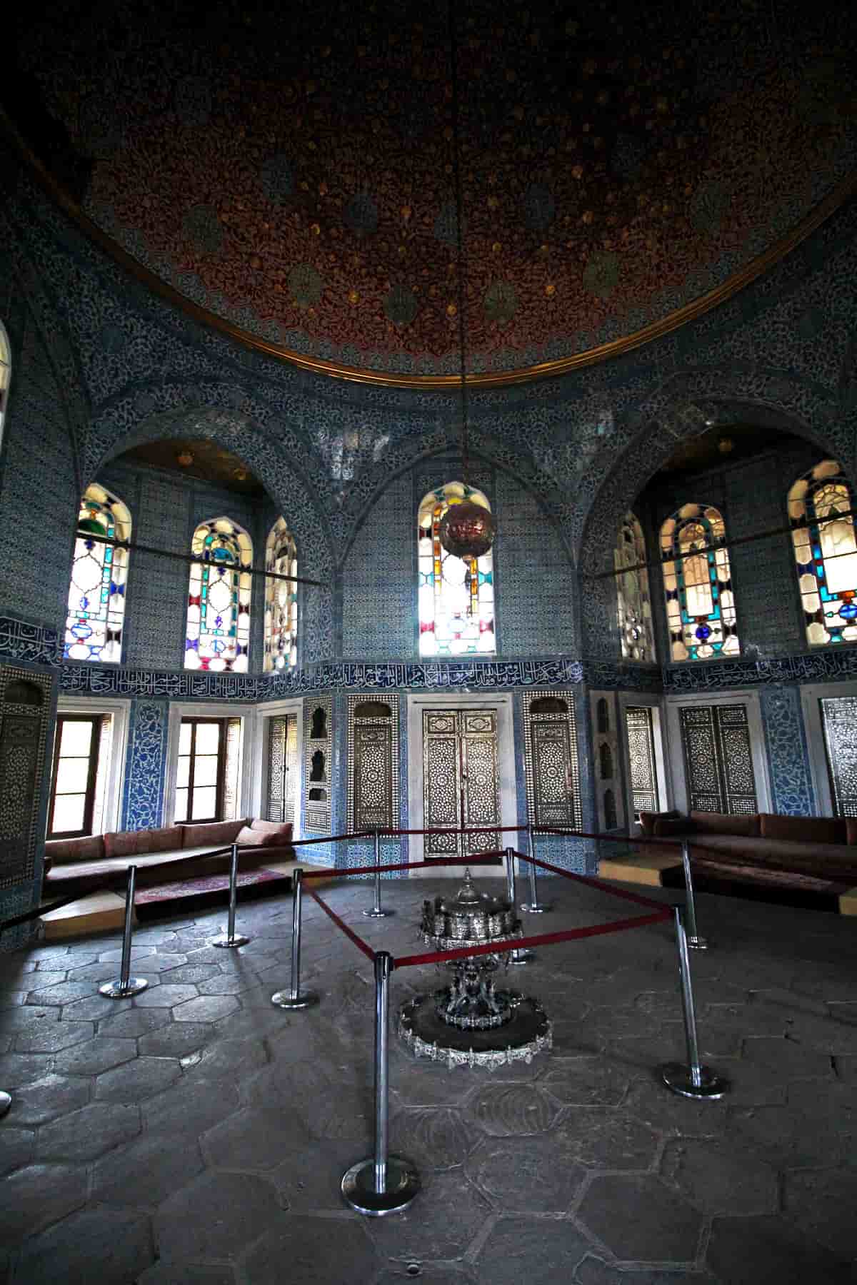 کاخ سلطان سلیمان در استانبول (کاخ توپکاپی)